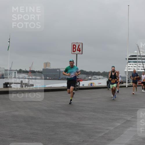13.09.2026 - Kiel Lauf Andreas Tolksdorf http://msf.ph/oto/10479381 13.09.2026 11:52:53 Kiellinie 4, 3 meine-sportfotos.de
