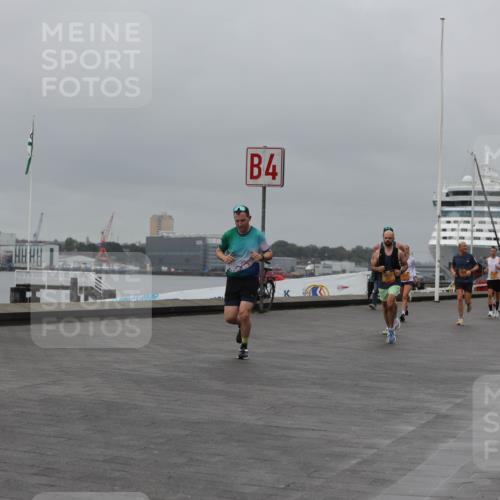 13.09.2026 - Kiel Lauf Andreas Tolksdorf http://msf.ph/oto/10479384 13.09.2026 11:52:53 Kiellinie 4, 3 meine-sportfotos.de
