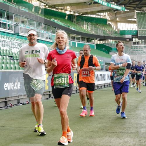 13.09.2026 - 21. swb-Marathon Bremen Michael Burmester http://msf.ph/oto/10479392 13.09.2026 13:18:37 Laufen im Stadion 311, 333, 404, 486, 512, 546, 588, 732, 753, 837, 921, 1424, 1425, 1431, 1506, 1765, 1790, 1844, 1868, 2056, 2067, 2096, 2123, 2137, 2224, 2240, 2294, 2357, 2358, 2389, 2419, 2453, 2532, 2557, 2563, 2601, 2614, 2622, 2647, 2655, 2689, 2703, 2786, 2843, 2845, 2849, 2857, 2879, 2880, 2893, 2944, 2983, 2984, 2999, 3031, 3046, 3072, 3096, 3100, 3104, 3146, 3180, 3189, 3195, 3198, 3210, 3285, 3287, 3314, 3337, 3421, 3431, 3476, 3537, 3548, 3619, 3633, 3654, 3740, 3879, 4478 meine-sportfotos.de