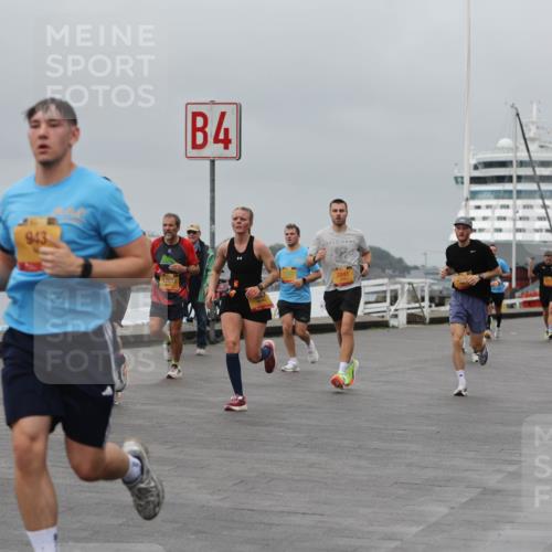13.09.2026 - Kiel Lauf Andreas Tolksdorf http://msf.ph/oto/10479480 13.09.2026 11:53:02 Kiellinie 943, 4, 2841, 12611, 8361, 3 meine-sportfotos.de