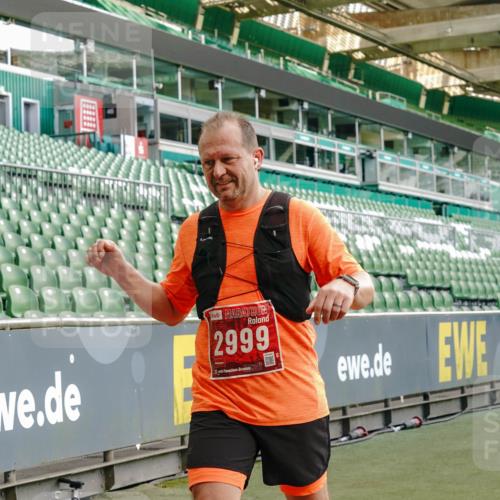 13.09.2026 - 21. swb-Marathon Bremen Michael Burmester http://msf.ph/oto/10479491 13.09.2026 13:18:41 Laufen im Stadion 311, 333, 404, 486, 512, 546, 588, 732, 753, 837, 921, 938, 1424, 1425, 1431, 1506, 1765, 1790, 1844, 1868, 2056, 2096, 2123, 2137, 2224, 2240, 2294, 2315, 2357, 2358, 2389, 2419, 2453, 2557, 2563, 2601, 2614, 2622, 2647, 2655, 2689, 2703, 2786, 2843, 2845, 2849, 2857, 2879, 2880, 2893, 2944, 2983, 2984, 2999, 3031, 3046, 3072, 3096, 3100, 3146, 3180, 3189, 3198, 3210, 3285, 3287, 3314, 3337, 3421, 3431, 3476, 3537, 3548, 3619, 3633, 3654, 3740, 3879, 4478 meine-sportfotos.de