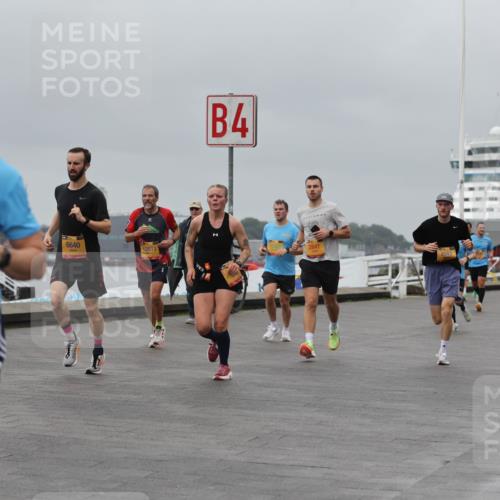 13.09.2026 - Kiel Lauf Andreas Tolksdorf http://msf.ph/oto/10479494 13.09.2026 11:53:03 Kiellinie 943, 4, 6640, 2841, 12611, 8361, 3 meine-sportfotos.de