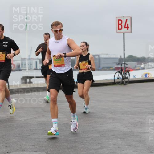 13.09.2026 - Kiel Lauf Andreas Tolksdorf http://msf.ph/oto/10479572 13.09.2026 11:53:13 Kiellinie 38, 8572, 8569, 7012, 4, 4335 meine-sportfotos.de