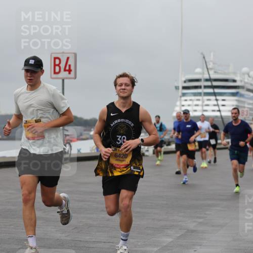 13.09.2026 - Kiel Lauf Andreas Tolksdorf http://msf.ph/oto/10479601 13.09.2026 11:53:14 Kiellinie 4, 138, 4, 30, 6420, 83 meine-sportfotos.de