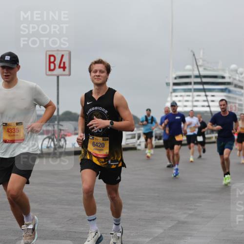 13.09.2026 - Kiel Lauf Andreas Tolksdorf http://msf.ph/oto/10479607 13.09.2026 11:53:14 Kiellinie 4, 38, 4335, 6420 meine-sportfotos.de