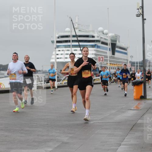13.09.2026 - Kiel Lauf Andreas Tolksdorf http://msf.ph/oto/10479666 13.09.2026 11:53:18 Kiellinie 4, 78, 7700, 3 meine-sportfotos.de