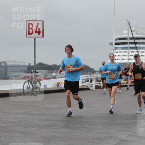 13.09.2026 - Kiel Lauf Andreas Tolksdorf http://msf.ph/oto/10479838 13.09.2026 11:53:34 Kiellinie 4, 154, 3 meine-sportfotos.de