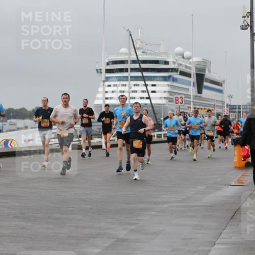 13.09.2026 - Kiel Lauf Andreas Tolksdorf http://msf.ph/oto/10479909 13.09.2026 11:53:38 Kiellinie 4, 8461, 11447, 6217, 4162, 3 meine-sportfotos.de