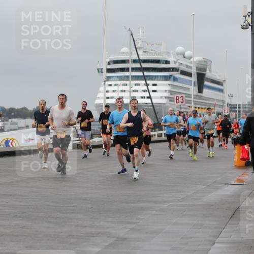 13.09.2026 - Kiel Lauf Andreas Tolksdorf http://msf.ph/oto/10479915 13.09.2026 11:53:38 Kiellinie 4, 8461, 11447, 3 meine-sportfotos.de