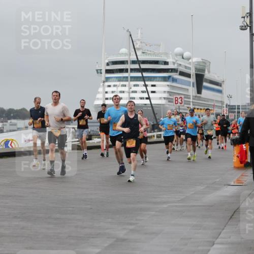 13.09.2026 - Kiel Lauf Andreas Tolksdorf http://msf.ph/oto/10479919 13.09.2026 11:53:39 Kiellinie 4, 8461, 4162, 3 meine-sportfotos.de
