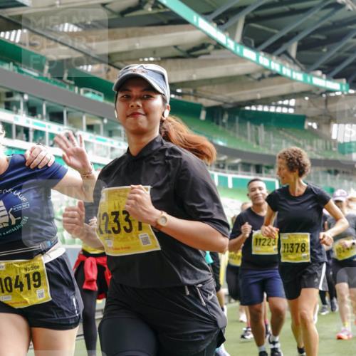 13.09.2026 - 21. swb-Marathon Bremen Michael Burmester http://msf.ph/oto/10480133 13.09.2026 10:41:29 Laufen im Stadion 10155, 10156, 10163, 10169, 10213, 10247, 10299, 10313, 10321, 10354, 10395, 10396, 10399, 10406, 10414, 10417, 10419, 10422, 10424, 10435, 10455, 10461, 10462, 10483, 10519, 10527, 10545, 10546, 10547, 10570, 10582, 10586, 10611, 10644, 10694, 10696, 10705, 10706, 10719, 10722, 10751, 10766, 10768, 10776, 10804, 10859, 10889, 10909, 10963, 10977, 11043, 11048, 11084, 11085 meine-sportfotos.de
