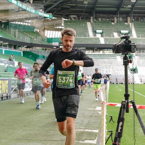 13.09.2026 - 21. swb-Marathon Bremen Michael Burmester http://msf.ph/oto/10480139 13.09.2026 13:19:07 Laufen im Stadion 311, 333, 404, 464, 486, 512, 546, 732, 753, 837, 921, 938, 1156, 1431, 1506, 1765, 1844, 1868, 1916, 2056, 2123, 2137, 2224, 2240, 2294, 2315, 2357, 2358, 2453, 2557, 2563, 2614, 2622, 2626, 2647, 2689, 2702, 2703, 2722, 2786, 2843, 2845, 2849, 2857, 2879, 2880, 2893, 2944, 2983, 2999, 3031, 3046, 3059, 3072, 3096, 3100, 3116, 3146, 3189, 3198, 3210, 3243, 3263, 3285, 3287, 3315, 3476, 3537, 3548, 3619, 3633, 3654, 3740, 3879, 4478 meine-sportfotos.de