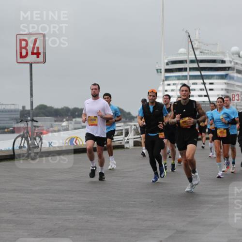 13.09.2026 - Kiel Lauf Andreas Tolksdorf http://msf.ph/oto/10480154 13.09.2026 11:54:05 Kiellinie 4, 12668, 985, 3 meine-sportfotos.de