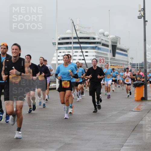 13.09.2026 - Kiel Lauf Andreas Tolksdorf http://msf.ph/oto/10480188 13.09.2026 11:54:07 Kiellinie 4, 8918, 11422, 985, 3, 81 meine-sportfotos.de