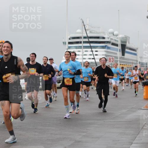 13.09.2026 - Kiel Lauf Andreas Tolksdorf http://msf.ph/oto/10480197 13.09.2026 11:54:07 Kiellinie 4, 739, 11422, 985, 3 meine-sportfotos.de
