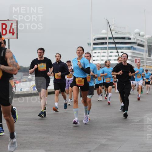 13.09.2026 - Kiel Lauf Andreas Tolksdorf http://msf.ph/oto/10480212 13.09.2026 11:54:07 Kiellinie 4, 8918, 1142, 3765, 985, 38, 3 meine-sportfotos.de