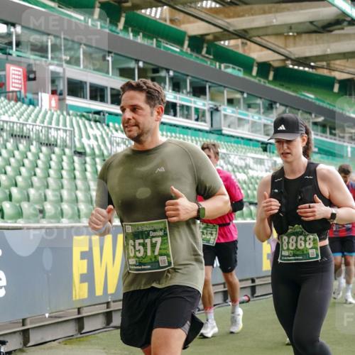 13.09.2026 - 21. swb-Marathon Bremen Michael Burmester http://msf.ph/oto/10480230 13.09.2026 13:19:11 Laufen im Stadion 311, 333, 404, 464, 486, 512, 546, 732, 753, 837, 921, 938, 1066, 1156, 1431, 1506, 1765, 1844, 1868, 1916, 2056, 2123, 2137, 2224, 2240, 2294, 2315, 2357, 2358, 2453, 2557, 2563, 2614, 2622, 2626, 2689, 2702, 2703, 2722, 2756, 2786, 2843, 2845, 2849, 2857, 2879, 2880, 2893, 2944, 2983, 2999, 3031, 3046, 3059, 3072, 3096, 3100, 3116, 3146, 3189, 3198, 3210, 3243, 3263, 3285, 3287, 3315, 3476, 3537, 3619, 3633, 3654, 3740, 3879, 4478 meine-sportfotos.de