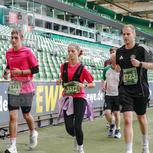 13.09.2026 - 21. swb-Marathon Bremen Michael Burmester http://msf.ph/oto/10480265 13.09.2026 13:19:13 Laufen im Stadion 333, 404, 464, 486, 512, 546, 732, 753, 837, 921, 938, 1066, 1156, 1431, 1506, 1765, 1844, 1868, 1916, 2056, 2123, 2137, 2224, 2240, 2294, 2315, 2357, 2358, 2453, 2557, 2563, 2614, 2622, 2626, 2689, 2702, 2703, 2722, 2756, 2786, 2843, 2845, 2849, 2857, 2879, 2880, 2893, 2944, 2983, 2999, 3031, 3046, 3059, 3072, 3096, 3100, 3116, 3146, 3189, 3198, 3210, 3243, 3263, 3285, 3287, 3315, 3476, 3537, 3619, 3633, 3654, 3740, 3879, 4478 meine-sportfotos.de