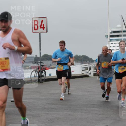 13.09.2026 - Kiel Lauf Andreas Tolksdorf http://msf.ph/oto/10480366 13.09.2026 11:54:18 Kiellinie 9, 2422, 4, 12486, 3 meine-sportfotos.de