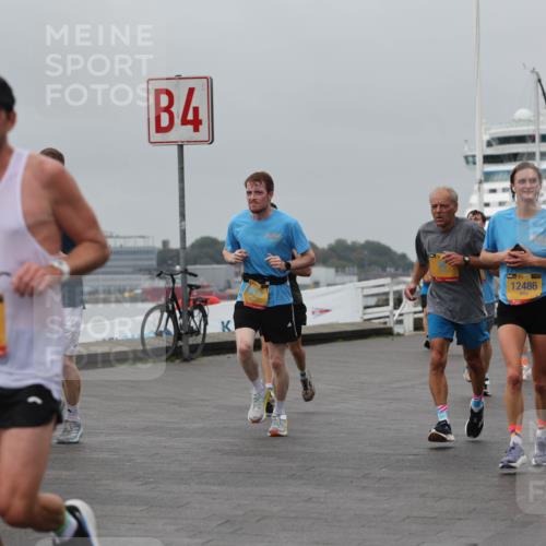 13.09.2026 - Kiel Lauf Andreas Tolksdorf http://msf.ph/oto/10480372 13.09.2026 11:54:18 Kiellinie 2422, 4, 39, 12486, 3 meine-sportfotos.de