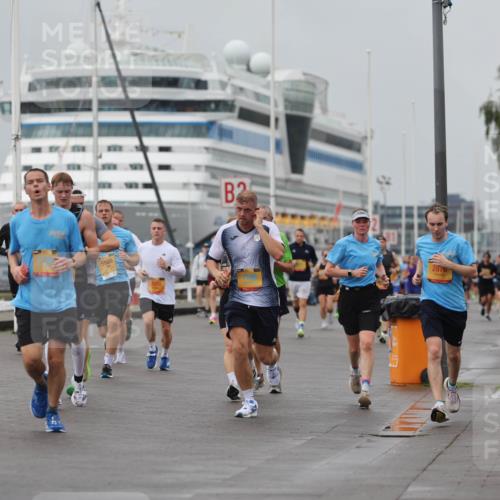 13.09.2026 - Kiel Lauf Andreas Tolksdorf http://msf.ph/oto/10480472 13.09.2026 11:54:30 Kiellinie 12461, 37, 3721, 5985, 2, 2876 meine-sportfotos.de