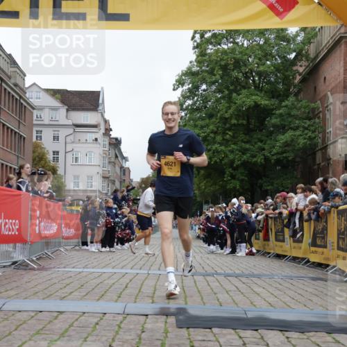 13.09.2026 - Kiel Lauf Yannick Fuchs http://msf.ph/oto/10484787 13.09.2026 10:22:51 Ziel 5326, 151, 4621, 5603, 8240, 9678, 10568, 4621, 8708 meine-sportfotos.de