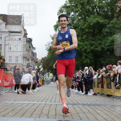 13.09.2026 - Kiel Lauf Yannick Fuchs http://msf.ph/oto/10487072 13.09.2026 10:22:48 Ziel 5326, 5603, 151, 4621, 8240, 8708, 9678, 4621, 8708 meine-sportfotos.de