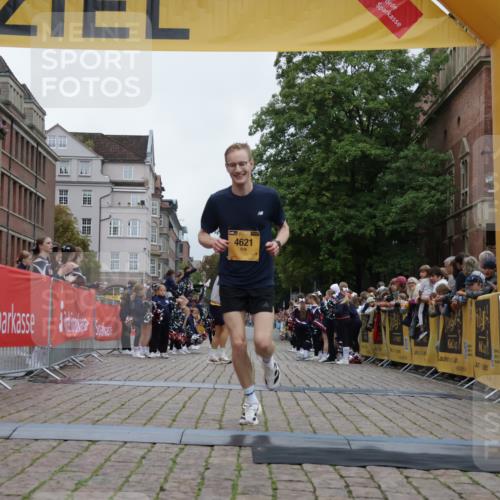 13.09.2026 - Kiel Lauf Yannick Fuchs http://msf.ph/oto/10487082 13.09.2026 10:22:51 Ziel 5326, 151, 4621, 5603, 8240, 9678, 10568, 4621, 8708 meine-sportfotos.de