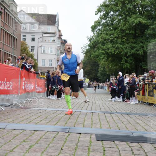 13.09.2026 - Kiel Lauf Yannick Fuchs http://msf.ph/oto/10487112 13.09.2026 10:23:14 Ziel 3465, 4645, 8809, 9678, 10568, 5326, 5603, 716, 6302, 151, 5603 meine-sportfotos.de