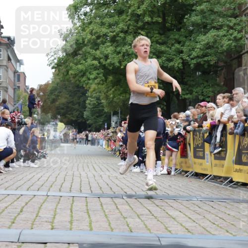 13.09.2026 - Kiel Lauf Yannick Fuchs http://msf.ph/oto/10487128 13.09.2026 10:23:24 Ziel 3465, 4645, 6302, 5326, 8809, 9678, 10568, 716, 2937, 5326 meine-sportfotos.de