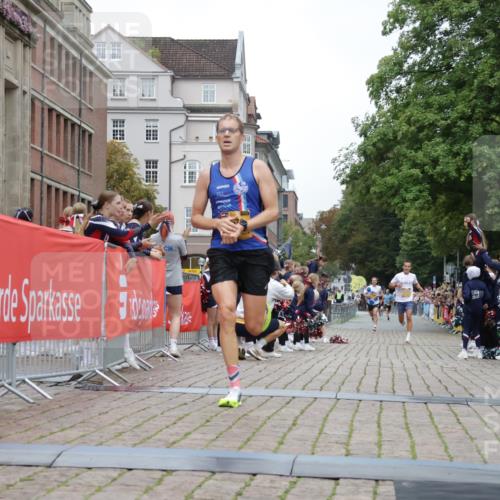 13.09.2026 - Kiel Lauf Yannick Fuchs http://msf.ph/oto/10487133 13.09.2026 10:23:39 Ziel 716, 2937, 3465, 4645, 6302, 8809, 9678, 10568, 9678 meine-sportfotos.de