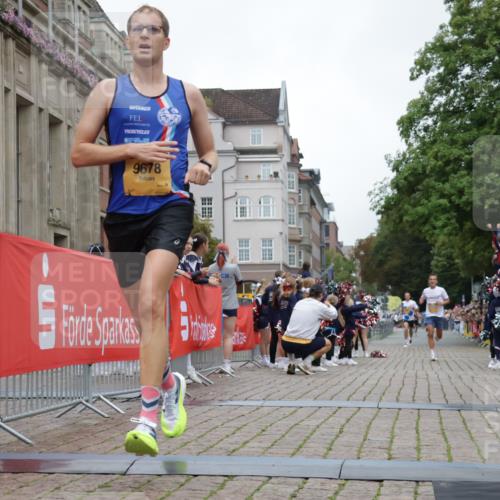 13.09.2026 - Kiel Lauf Yannick Fuchs http://msf.ph/oto/10487139 13.09.2026 10:23:40 Ziel 716, 2937, 3465, 4645, 6302, 8809, 9678, 10568, 9678 meine-sportfotos.de