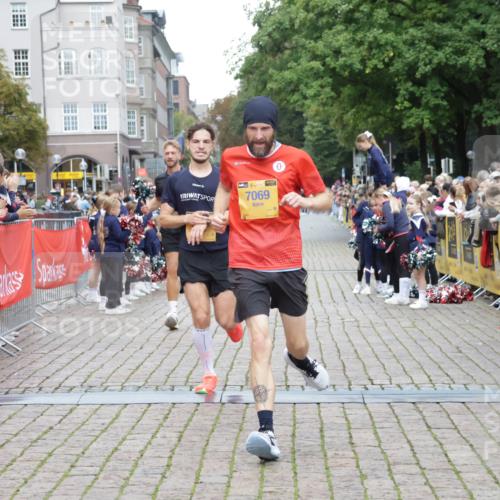 13.09.2026 - Kiel Lauf Yannick Fuchs http://msf.ph/oto/10487266 13.09.2026 10:25:31 Ziel 6958, 7377, 8566, 10095, 4858, 6174, 7069, 8656, 1625, 2084, 2107, 6585, 8643, 6174, 7069, 7233, 8656, 11798 meine-sportfotos.de
