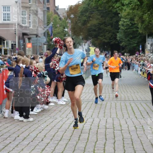 13.09.2026 - Kiel Lauf Yannick Fuchs http://msf.ph/oto/10487290 13.09.2026 10:25:58 Ziel 4167, 4463, 9077, 10850, 1625, 2084, 2107, 6585, 6958, 7377, 8566, 8643, 10095, 5001, 7294, 7595, 11169, 11348, 4858, 6958 meine-sportfotos.de