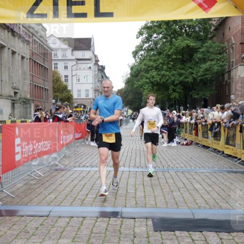 13.09.2026 - Kiel Lauf Yannick Fuchs http://msf.ph/oto/10487306 13.09.2026 10:26:14 Ziel 5001, 7294, 7595, 11169, 11348, 1625, 2084, 2107, 4167, 4463, 6585, 7595, 8643, 9077, 10850, 10034, 10964, 2084, 2107, 6585, 7377 meine-sportfotos.de