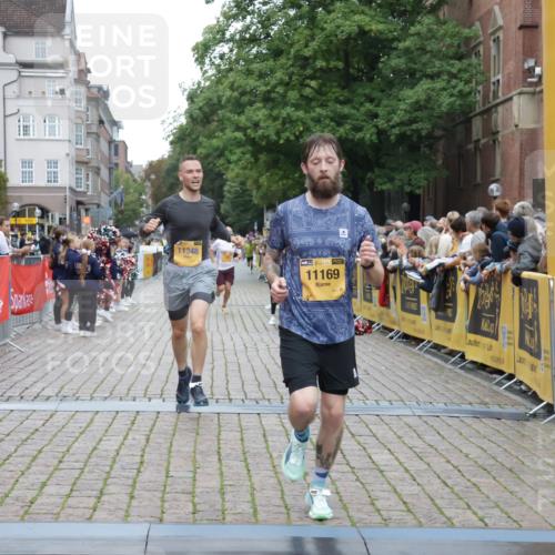 13.09.2026 - Kiel Lauf Yannick Fuchs http://msf.ph/oto/10487349 13.09.2026 10:26:45 Ziel 1102, 1717, 2244, 4278, 12421, 7294, 10034, 10964, 11348, 601, 3945, 5484, 6509, 9105, 12699, 12738, 5001, 7595, 11169, 11348 meine-sportfotos.de