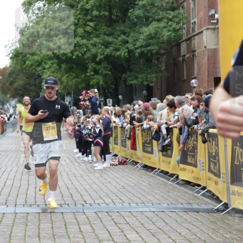 13.09.2026 - Kiel Lauf Yannick Fuchs http://msf.ph/oto/10487388 13.09.2026 10:27:36 Ziel 531, 1498, 4564, 5080, 6156, 8276, 9835, 601, 1189, 1773, 1800, 8846, 9089, 10435, 10784, 12699, 12738, 5513, 6621, 8919, 10520, 11062, 601, 5484, 6509, 9105, 12699, 12738 meine-sportfotos.de