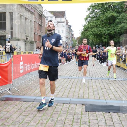 13.09.2026 - Kiel Lauf Yannick Fuchs http://msf.ph/oto/10487687 13.09.2026 10:29:58 Ziel 3826, 5864, 8140, 9584, 10476, 12737, 259, 408, 878, 3177, 4336, 4744, 5143, 5624, 6126, 6169, 9984, 10233, 10624, 11222, 11462, 11594, 12093, 12119, 12290, 12591, 12675, 556, 563, 4837, 5082, 5575, 7152, 7691, 7818, 8582, 9644, 9669, 10019, 408, 1828, 4744, 5143, 9984, 10358, 10630, 11222, 11462, 11594, 12332 meine-sportfotos.de