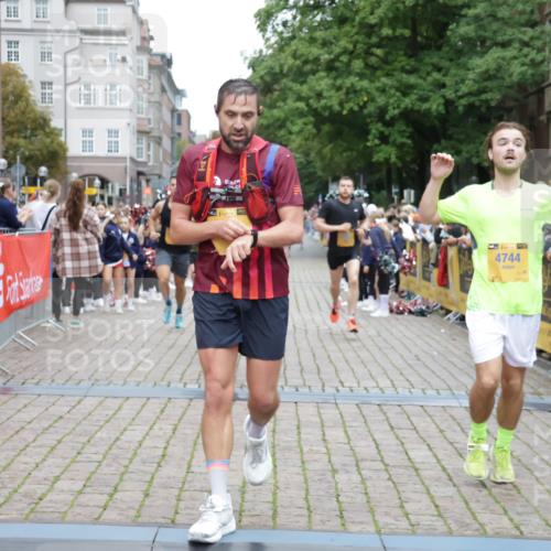 13.09.2026 - Kiel Lauf Yannick Fuchs http://msf.ph/oto/10487689 13.09.2026 10:29:59 Ziel 3826, 5864, 8140, 9584, 10476, 12737, 259, 878, 3177, 4336, 5143, 5624, 6126, 6169, 8140, 9984, 10233, 10624, 11222, 11462, 11594, 12093, 12119, 12290, 12591, 12675, 556, 563, 4471, 4477, 4837, 5082, 5575, 7152, 7691, 7818, 8582, 9644, 9669, 10019, 10129, 11781, 12491, 408, 1828, 4744, 5143, 9984, 10233, 10358, 10630, 11222, 11462, 11594, 12332 meine-sportfotos.de