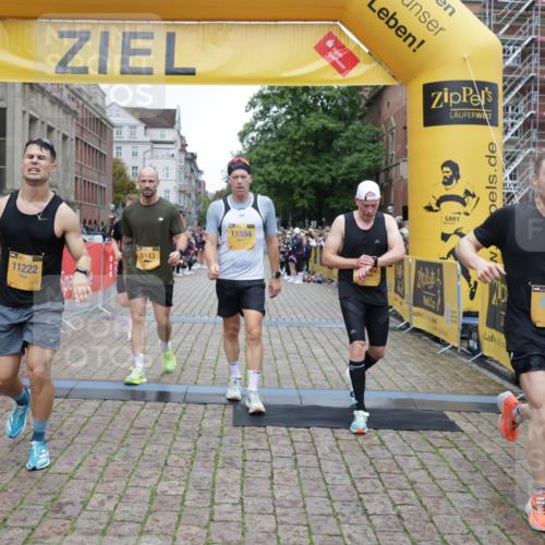 13.09.2026 - Kiel Lauf Yannick Fuchs http://msf.ph/oto/10487698 13.09.2026 10:30:02 Ziel 3826, 5082, 5575, 5864, 9584, 10476, 12737, 259, 878, 3177, 4336, 5624, 6126, 6169, 8140, 10233, 10624, 12093, 12119, 12290, 12591, 12675, 556, 563, 2762, 4471, 4477, 4837, 7152, 7691, 7818, 8582, 9644, 9669, 10019, 10129, 11781, 12491, 408, 4744, 5143, 9984, 10233, 11222, 11462, 11594, 12332 meine-sportfotos.de