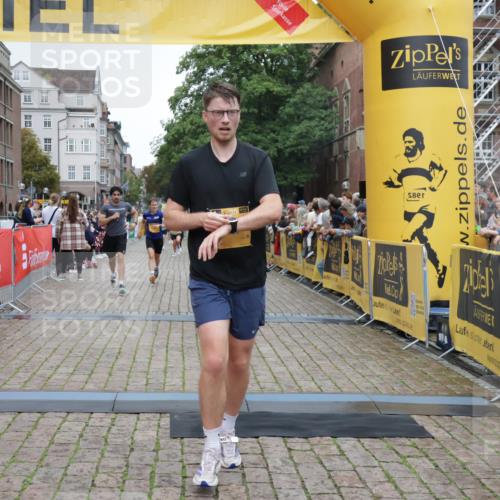 13.09.2026 - Kiel Lauf Yannick Fuchs http://msf.ph/oto/10487771 13.09.2026 10:30:43 Ziel 457, 2149, 2379, 2441, 4287, 5268, 5592, 5745, 6291, 8862, 9060, 9866, 9868, 10368, 11237, 314, 556, 563, 629, 1203, 1454, 1734, 2149, 2756, 2762, 4438, 4471, 4477, 4837, 5384, 5967, 7152, 7691, 7703, 7818, 7844, 8122, 8582, 9644, 9669, 10019, 10129, 11781, 12491, 419, 967, 1187, 1574, 1726, 3298, 4933, 6450, 9919, 10543, 11040, 11669, 12566, 563, 3826, 5082, 5575, 7152, 8582 meine-sportfotos.de