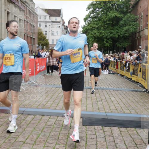 13.09.2026 - Kiel Lauf Yannick Fuchs http://msf.ph/oto/10487799 13.09.2026 10:30:52 Ziel 1574, 1726, 3298, 4933, 5268, 6450, 9866, 9868, 10543, 12566, 314, 457, 629, 1203, 1454, 1734, 2149, 2379, 2441, 2756, 2762, 4287, 4438, 4471, 4477, 5384, 5592, 5745, 5967, 6291, 7703, 7844, 8122, 8862, 9060, 10019, 10129, 10368, 11237, 11781, 12491, 419, 967, 1187, 2256, 4771, 5612, 7024, 7330, 9919, 11040, 11669, 556, 563, 4471, 4477, 4837, 7691, 7818, 9644, 9669, 10019, 10129, 11781, 12491 meine-sportfotos.de
