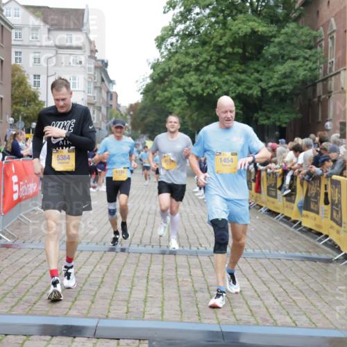 13.09.2026 - Kiel Lauf Yannick Fuchs http://msf.ph/oto/10487824 13.09.2026 10:31:00 Ziel 419, 967, 1187, 1574, 1726, 3298, 4933, 6450, 9919, 10543, 11040, 11669, 314, 457, 629, 1203, 1726, 1734, 2149, 2379, 2441, 2756, 4287, 5268, 5592, 5745, 5967, 6291, 7703, 7844, 8122, 8862, 9060, 9866, 9868, 10368, 11237, 12566, 227, 1834, 2256, 4771, 5035, 5251, 5612, 7024, 7330, 7402, 7863, 10780, 1203, 1454, 1734, 2762, 4438, 4471, 4477, 5384, 7844, 8122, 10129, 11781, 12491 meine-sportfotos.de