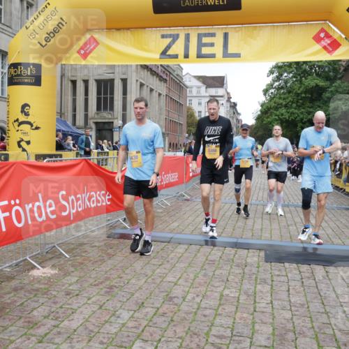 13.09.2026 - Kiel Lauf Yannick Fuchs http://msf.ph/oto/10487827 13.09.2026 10:31:00 Ziel 419, 967, 1187, 1574, 1726, 3298, 4933, 6450, 9919, 10543, 11040, 11669, 314, 457, 629, 1203, 1726, 1734, 2149, 2379, 2441, 2756, 4287, 5268, 5592, 5745, 5967, 6291, 7703, 7844, 8122, 8862, 9060, 9866, 9868, 10368, 11237, 12566, 227, 1834, 2256, 4771, 5035, 5251, 5612, 7024, 7330, 7402, 7863, 10780, 1203, 1454, 1734, 2762, 4438, 4471, 4477, 5384, 7844, 8122, 10129, 11781, 12491 meine-sportfotos.de