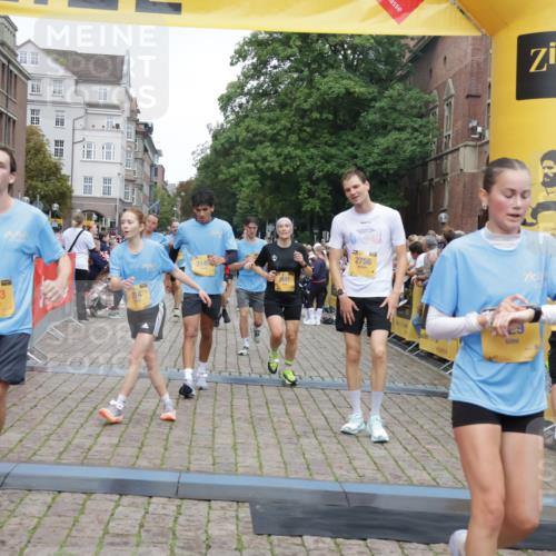 13.09.2026 - Kiel Lauf Yannick Fuchs http://msf.ph/oto/10487843 13.09.2026 10:31:08 Ziel 419, 967, 1187, 1834, 2256, 4771, 5612, 7024, 7330, 9919, 11040, 11669, 457, 1574, 1726, 2149, 2379, 2441, 3298, 4287, 4933, 5268, 5592, 5745, 6291, 6450, 8862, 9060, 9866, 9868, 10368, 10543, 11237, 12566, 227, 3231, 3727, 4446, 5035, 5251, 5813, 7335, 7402, 7834, 7863, 8496, 10780, 11329, 314, 457, 629, 1203, 1734, 2149, 2379, 2441, 2756, 4287, 5592, 5967, 7703, 7844, 8122, 9060 meine-sportfotos.de
