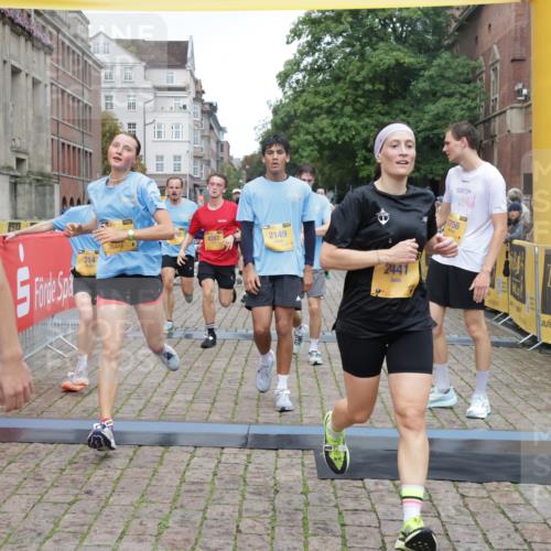 13.09.2026 - Kiel Lauf Yannick Fuchs http://msf.ph/oto/10487852 13.09.2026 10:31:10 Ziel 419, 967, 1187, 1834, 2256, 4771, 5035, 5251, 5612, 7024, 7330, 10780, 11040, 11669, 419, 457, 1574, 1726, 3298, 4287, 4933, 5268, 5592, 5745, 6291, 6450, 8862, 9866, 9868, 9919, 10368, 10543, 11040, 11237, 12566, 227, 1196, 3231, 3727, 4446, 5813, 7335, 7402, 7834, 7863, 8496, 11329, 314, 457, 629, 1203, 2149, 2379, 2441, 2756, 4287, 5592, 5745, 5967, 7703, 9060, 10368, 11237 meine-sportfotos.de