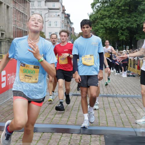 13.09.2026 - Kiel Lauf Yannick Fuchs http://msf.ph/oto/10487854 13.09.2026 10:31:10 Ziel 419, 967, 1187, 1834, 2256, 4771, 5035, 5251, 5612, 7024, 7330, 10780, 11040, 11669, 419, 457, 1574, 1726, 3298, 4287, 4933, 5268, 5592, 5745, 6291, 6450, 8862, 9866, 9868, 9919, 10368, 10543, 11040, 11237, 12566, 227, 1196, 3231, 3727, 4446, 5813, 7335, 7402, 7834, 7863, 8496, 11329, 314, 457, 629, 1203, 2149, 2379, 2441, 2756, 4287, 5592, 5745, 5967, 7703, 9060, 10368, 11237 meine-sportfotos.de