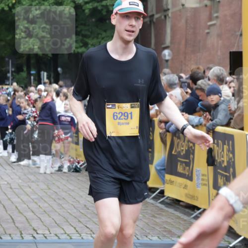 13.09.2026 - Kiel Lauf Yannick Fuchs http://msf.ph/oto/10487871 13.09.2026 10:31:17 Ziel 227, 1834, 2256, 4446, 4771, 5035, 5251, 5612, 7024, 7330, 7402, 7834, 7863, 8496, 10780, 11329, 419, 967, 1187, 1574, 1726, 3298, 4933, 5268, 5612, 6450, 9866, 9868, 9919, 10543, 11040, 11669, 12566, 866, 1196, 1300, 3231, 3727, 4234, 5813, 5991, 7335, 7749, 8645, 8761, 9225, 10489, 12361, 457, 4287, 5268, 5592, 5745, 6291, 8862, 10368, 11237 meine-sportfotos.de