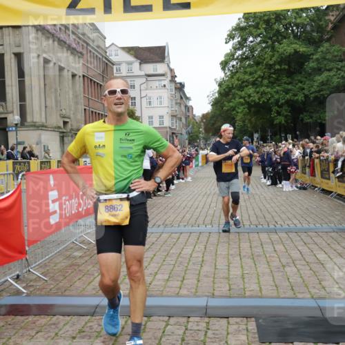 13.09.2026 - Kiel Lauf Yannick Fuchs http://msf.ph/oto/10487877 13.09.2026 10:31:19 Ziel 227, 1834, 2256, 4446, 4771, 5035, 5251, 7024, 7330, 7335, 7402, 7834, 7863, 8496, 10780, 11329, 419, 967, 1187, 1574, 1726, 3298, 4933, 5268, 5612, 6450, 9866, 9868, 9919, 10543, 11040, 11669, 12566, 866, 1076, 1196, 1300, 3231, 3727, 4234, 5071, 5813, 5991, 7476, 7749, 8645, 8761, 9225, 10489, 12361, 5268, 5745, 6291, 8862, 9866, 9868, 10368, 11237 meine-sportfotos.de
