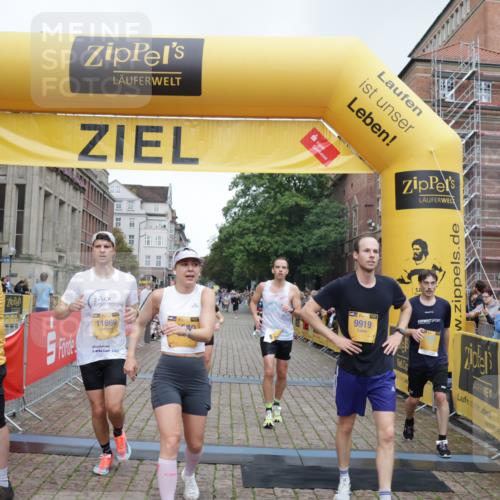 13.09.2026 - Kiel Lauf Yannick Fuchs http://msf.ph/oto/10487922 13.09.2026 10:31:37 Ziel 866, 900, 1076, 1196, 1300, 1626, 3231, 4234, 4616, 5071, 5868, 5870, 5991, 6045, 6220, 7476, 7749, 8531, 8645, 8761, 9225, 10489, 12361, 227, 967, 1834, 2256, 3231, 3727, 4446, 4771, 5035, 5251, 5612, 5813, 7024, 7330, 7335, 7402, 7834, 7863, 8496, 10780, 11329, 577, 1403, 1406, 1981, 2389, 4900, 5134, 6985, 7375, 8837, 8958, 9438, 10768, 11193, 12024, 12028, 12058, 419, 967, 1187, 3298, 4933, 6450, 9919, 11040, 11669 meine-sportfotos.de